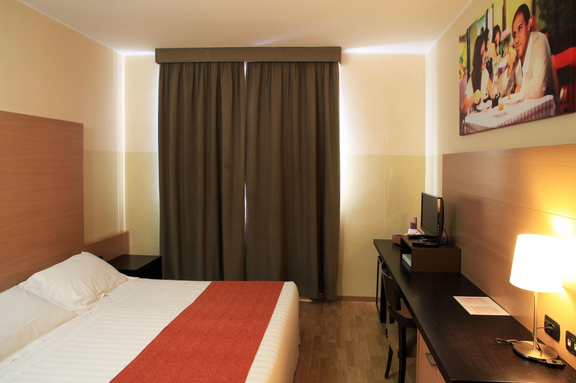 Hotel Studios Cologno Monzese Esterno foto