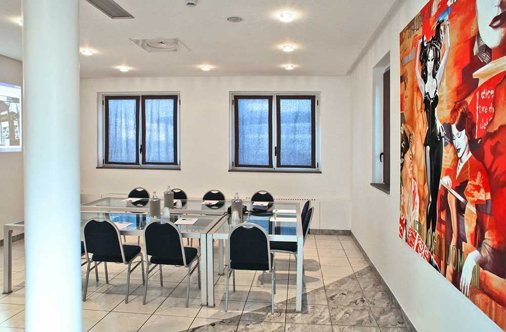 Hotel Studios Cologno Monzese Esterno foto