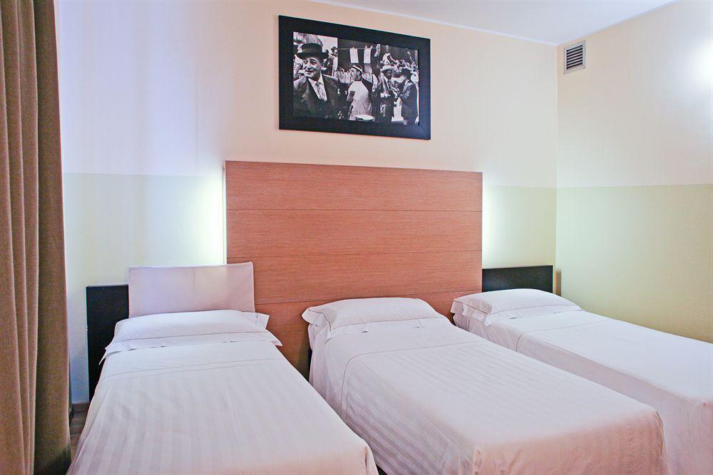 Hotel Studios Cologno Monzese Esterno foto