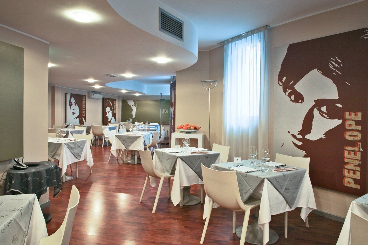 Hotel Studios Cologno Monzese Esterno foto